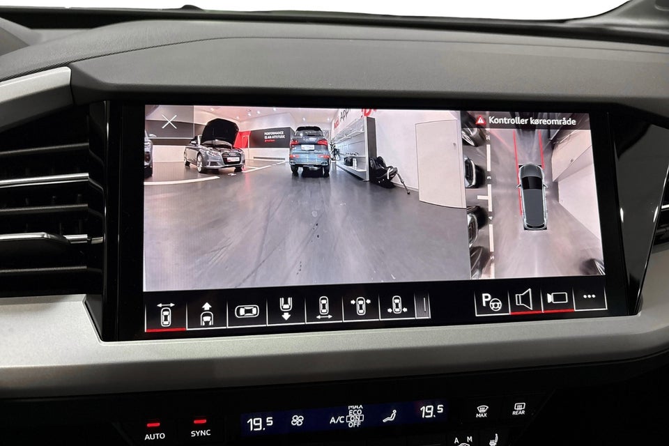 Audi Q4 e-tron 45 Progress 5d