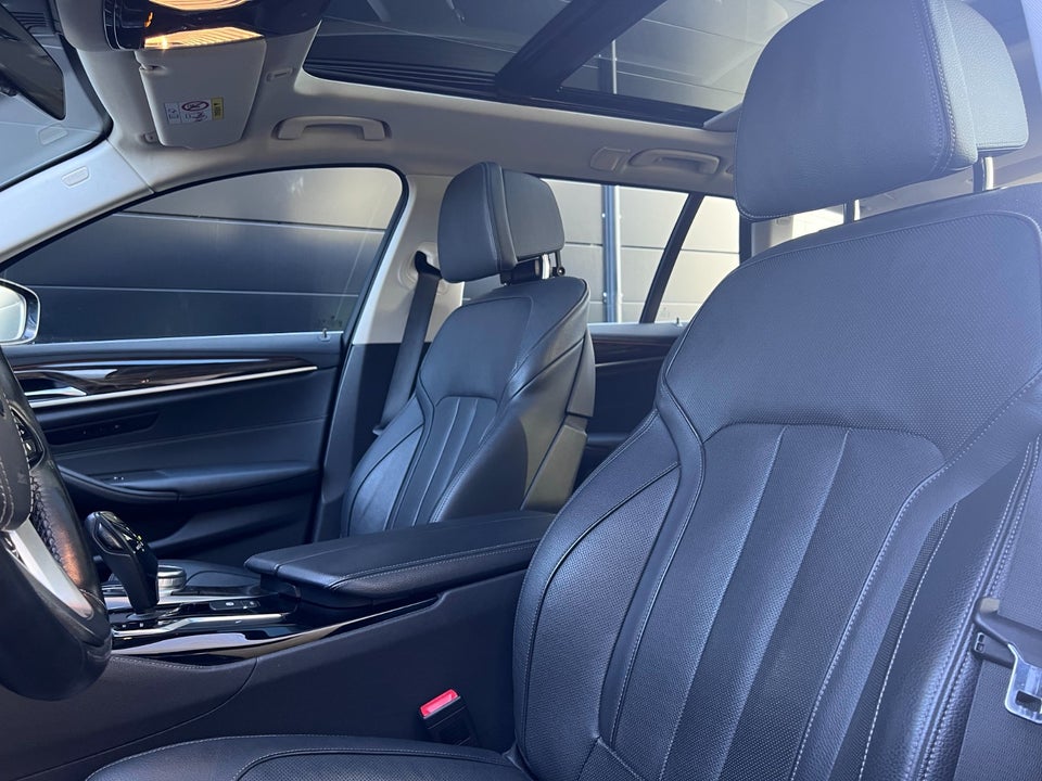 BMW 520d 2,0 Touring Luxury Line aut. 5d
