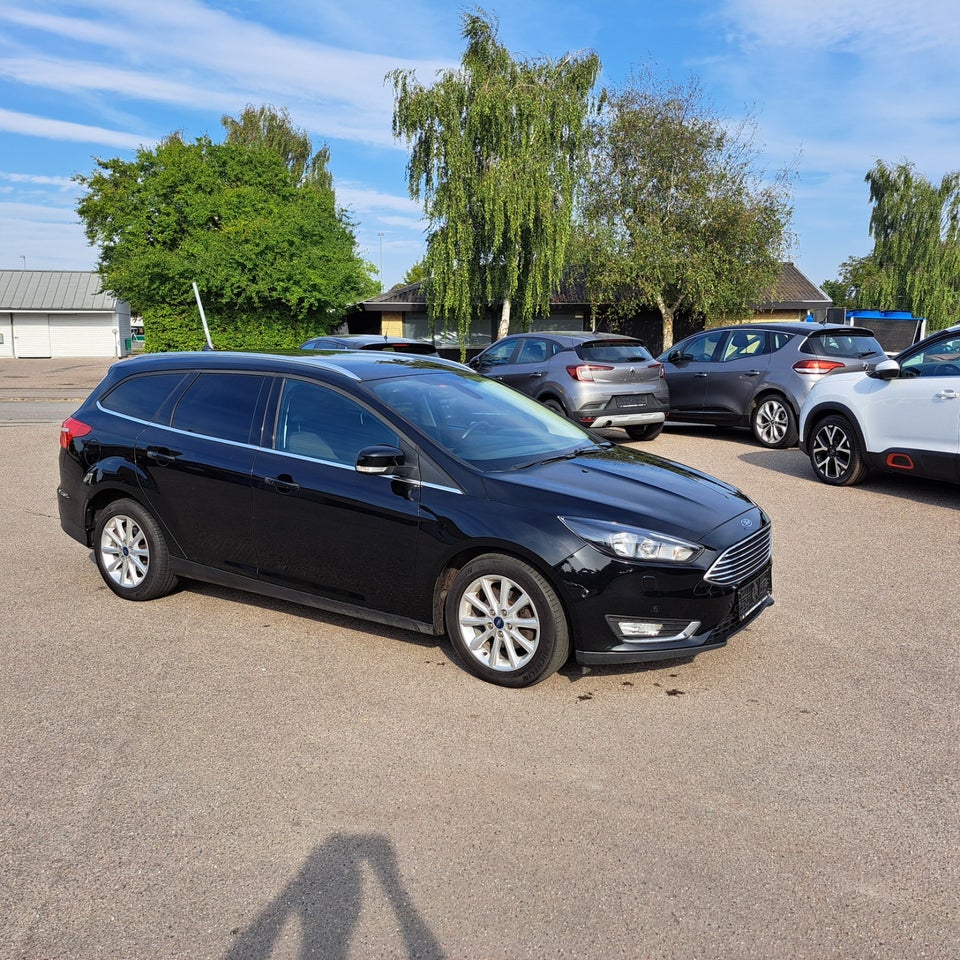 Ford Focus 1,0 SCTi 125 Titanium stc. 5d