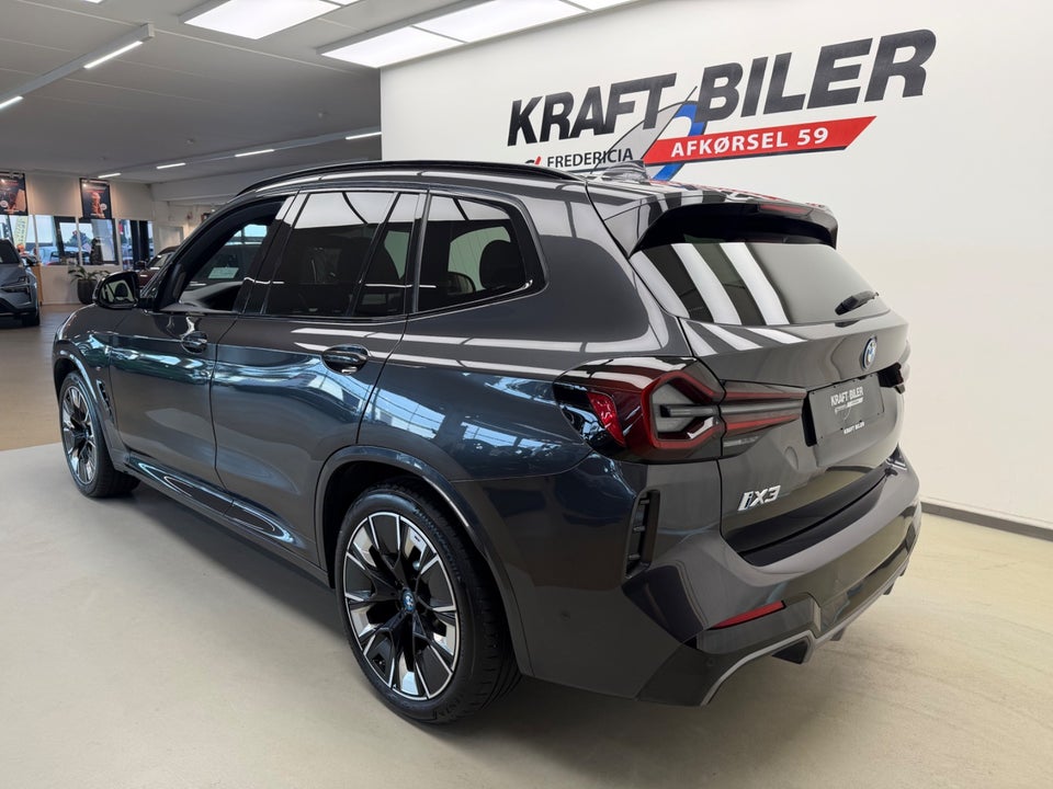BMW iX3 Charged Plus M-Sport 5d
