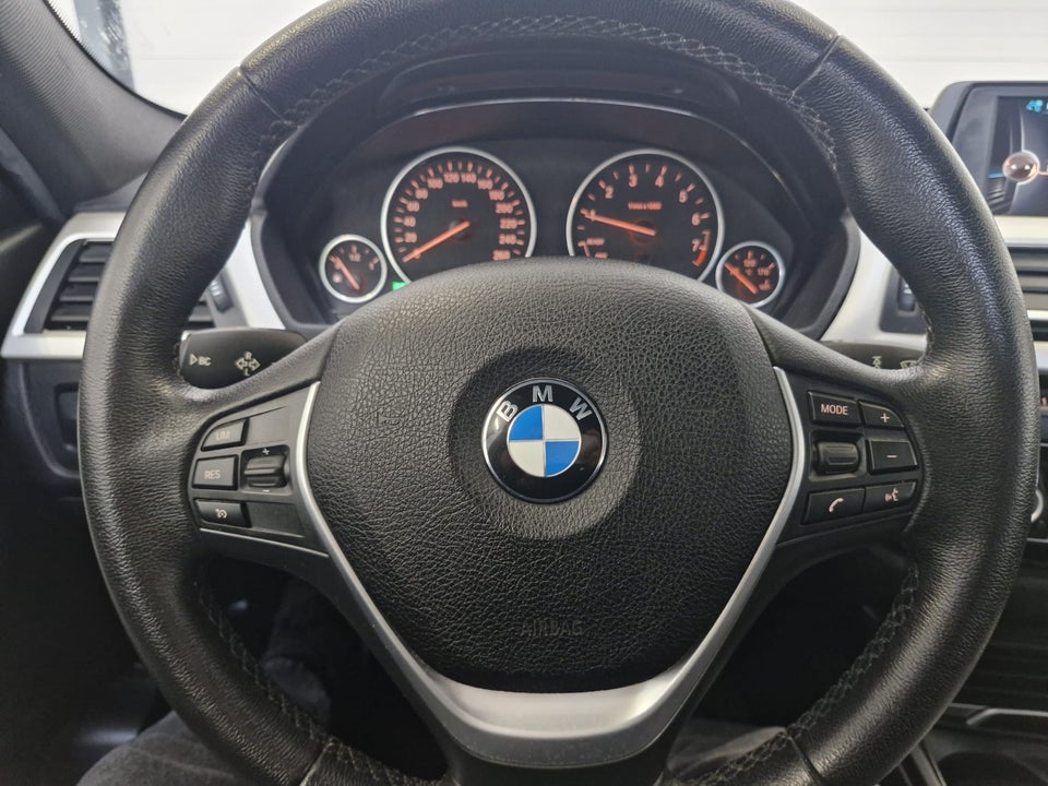 BMW 318i 1,5 aut. 4d