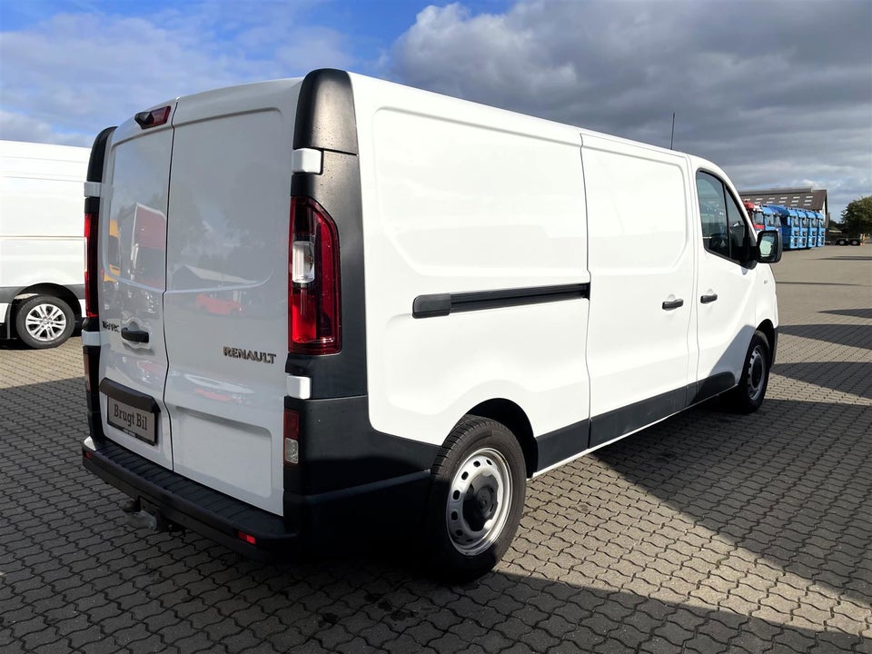 Renault Trafic T29 2,0 dCi 120 L2H1