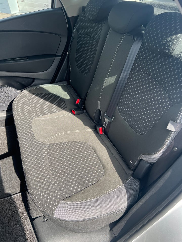 Renault Captur 1,5 dCi 90 Expression 5d