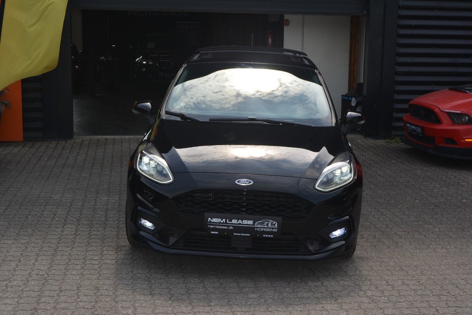 Ford Fiesta 1,0 EcoBoost mHEV Titanium X DCT 5d