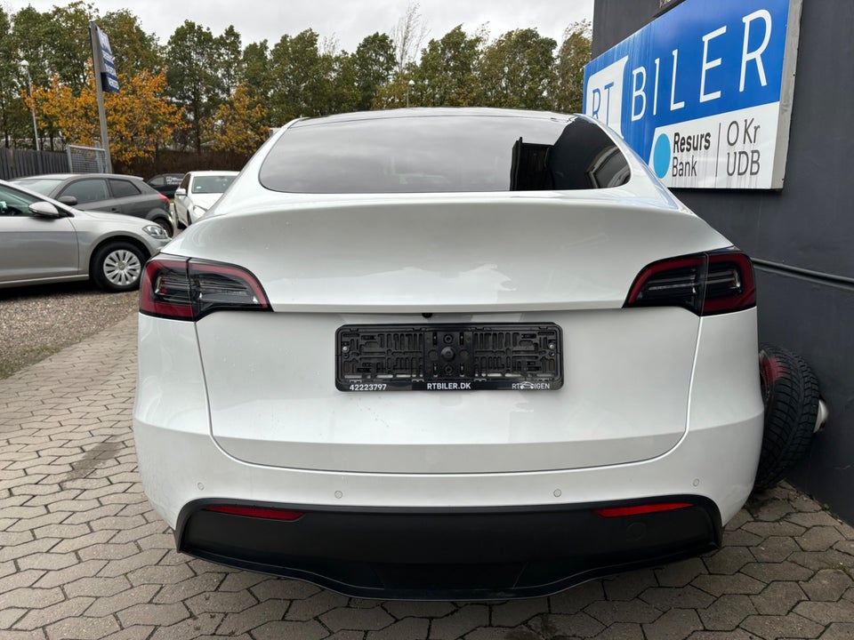 Tesla Model Y Long Range AWD 5d