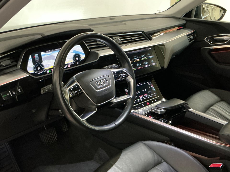 Audi e-tron 55 Advanced quattro 5d