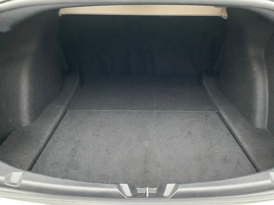 Tesla Model 3 Standard Range+ RWD 4d