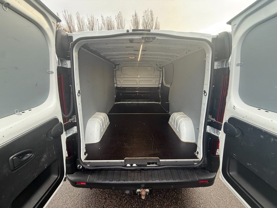 Renault Trafic 2,0 dCi 130 L2H1