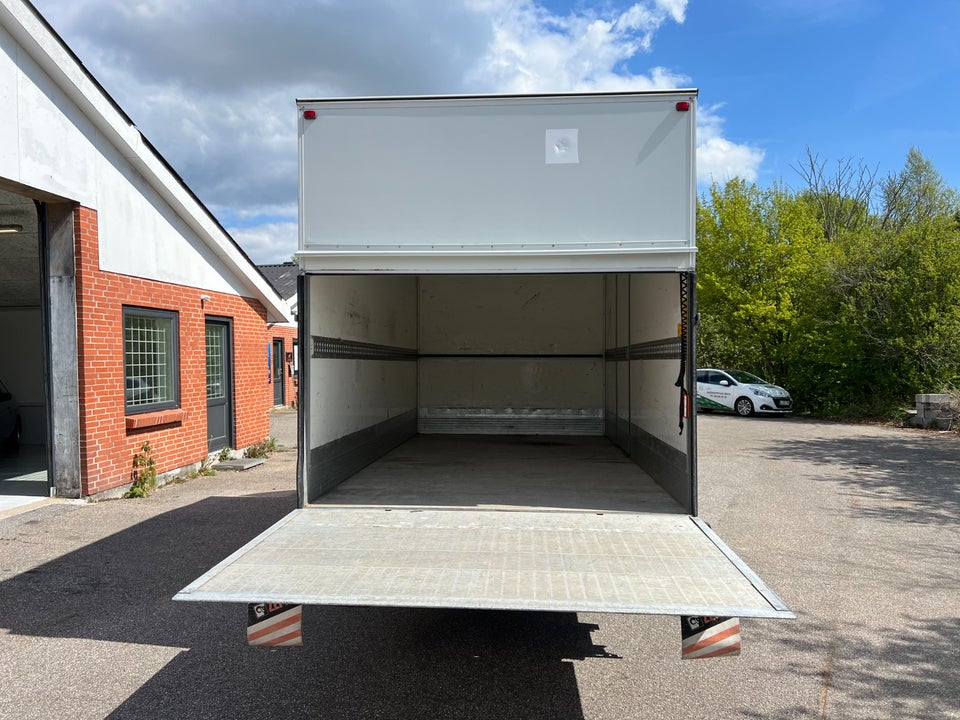 Iveco Daily 2,3 35S13 Alukasse m/lift 2d