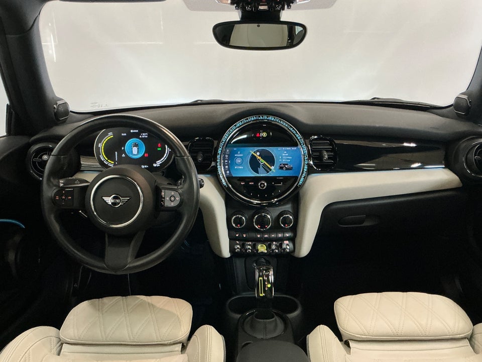 MINI Cooper SE Maximise 3d
