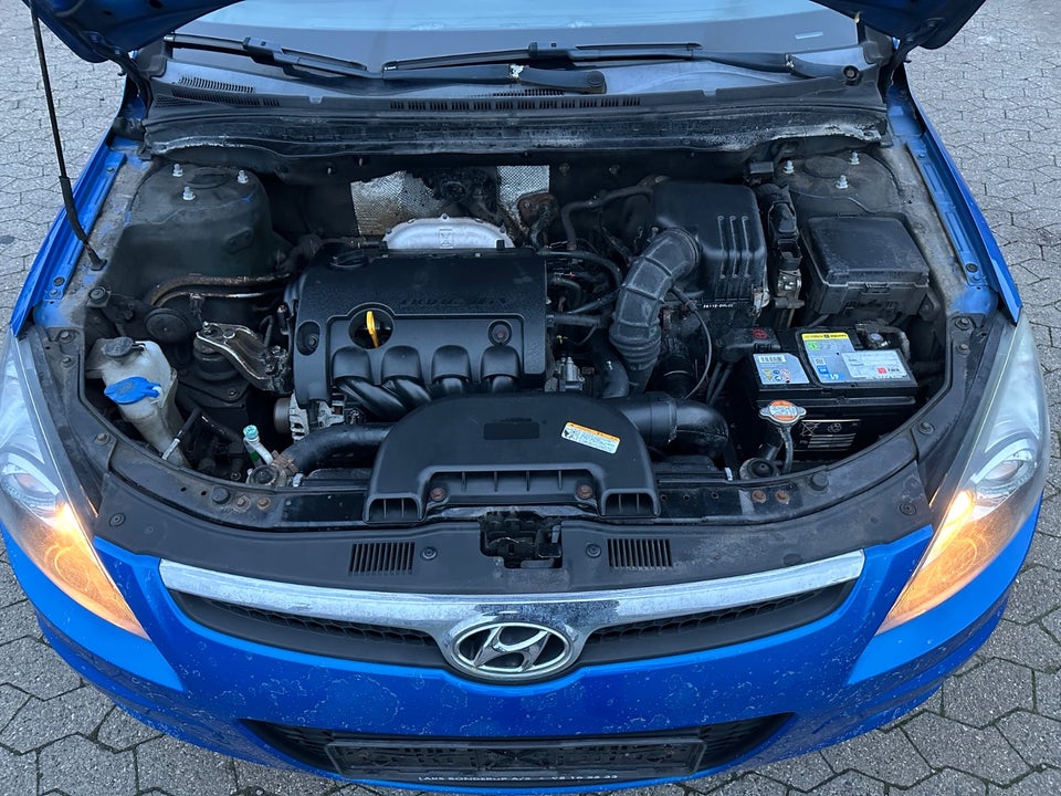 Hyundai i30 1,4 CVVT Blue Drive 5d