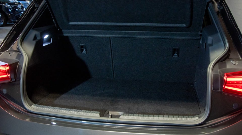 Cupra Born 58 e-Boost 5d