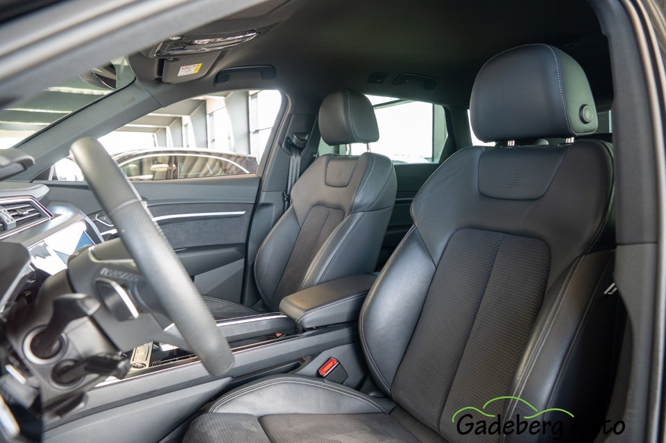 Audi e-tron 55 S-line quattro 5d