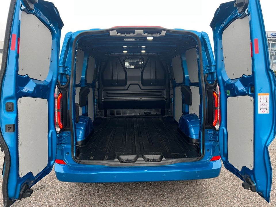 Ford E-Transit Custom 320L 64 Limited