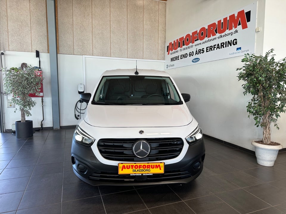 Mercedes eCitan A3 Basis Van