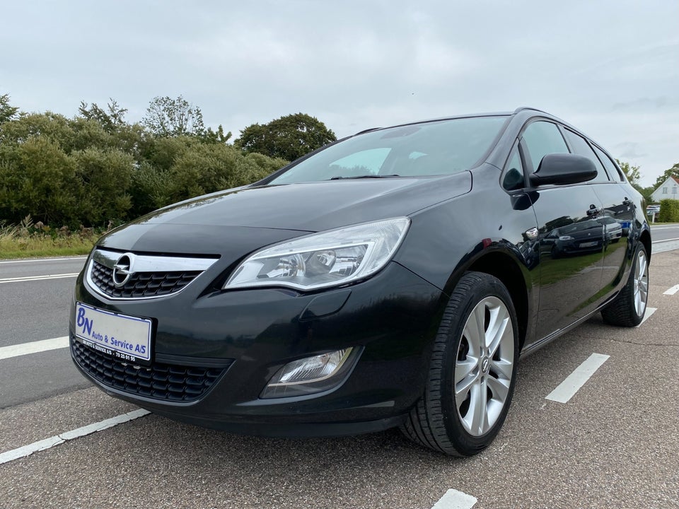 Opel Astra 1,7 CDTi 125 Enjoy Sports Tourer 5d