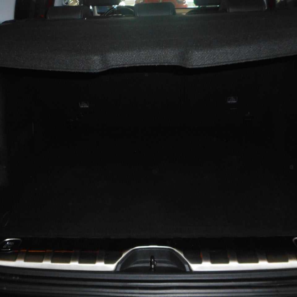 Peugeot 2008 1,5 BlueHDi 100 Allure Sky 5d