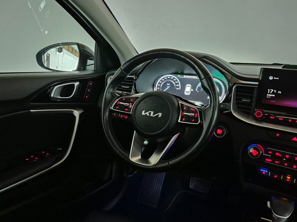 Kia XCeed 1,6 PHEV Upgrade DCT 5d