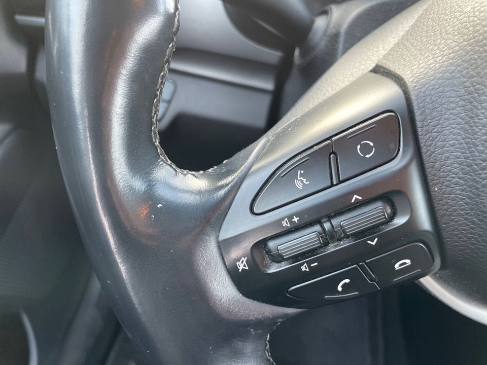 Kia Stonic 1,0 T-GDi Vision Edition+ DCT 5d