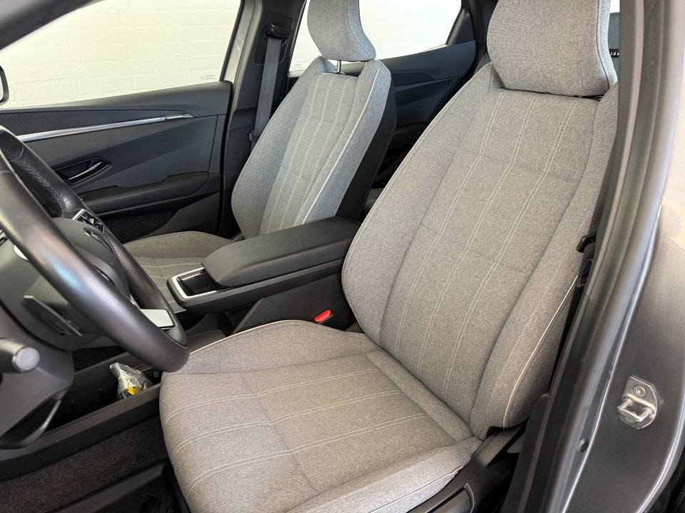 Renault Megane E-Tech 40 Equilibre 5d