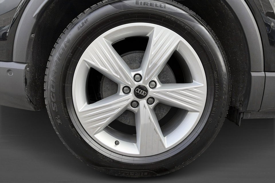 Audi Q4 e-tron 40 Attitude 5d