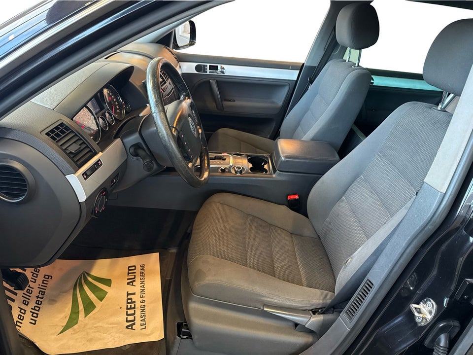 VW Touareg 3,0 TDi Tiptr. 4Motion Van 5d