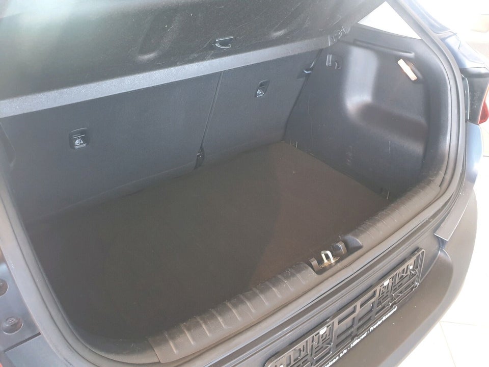 Kia Stonic 1,0 T-GDi Attraction+ 5d