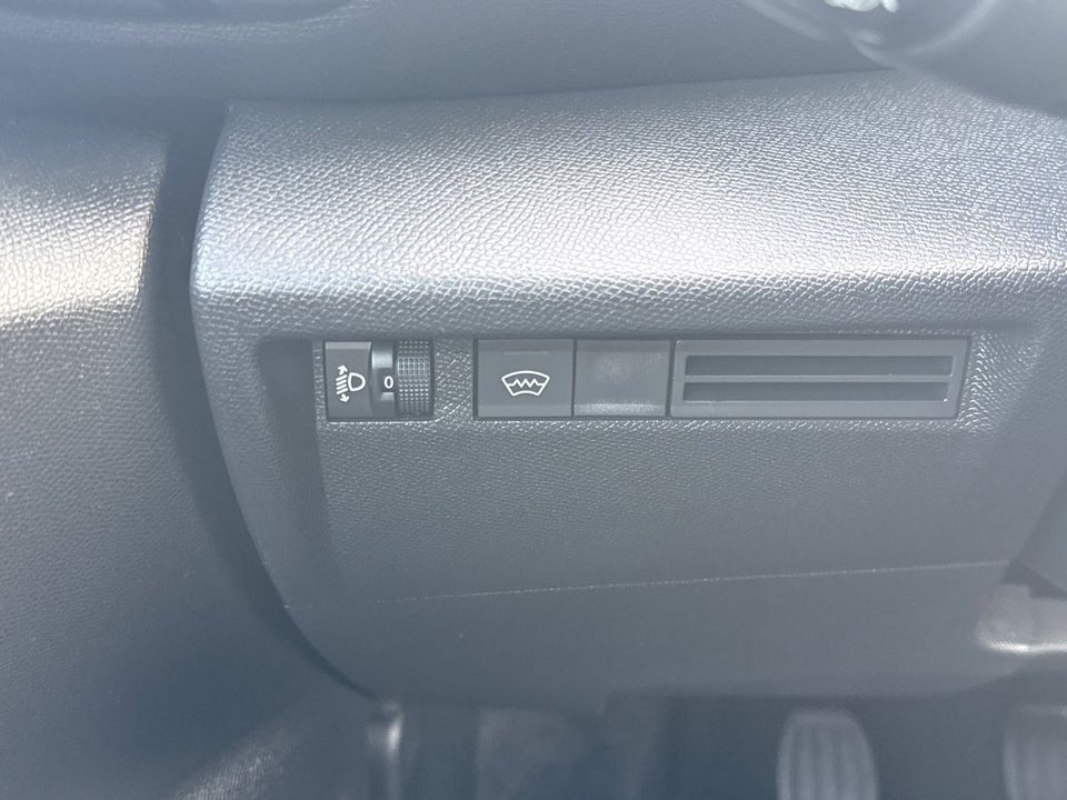 Citroën C4 1,2 PureTech 130 VTR Sport 5d