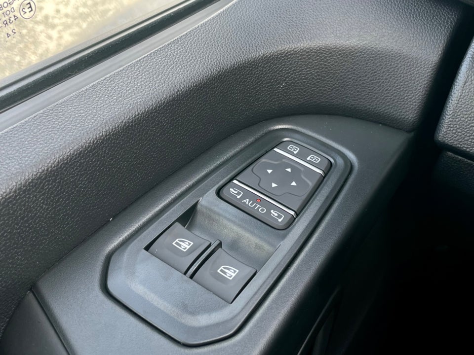 Renault Trafic 2,0 dCi 130 L2H1 Tekno