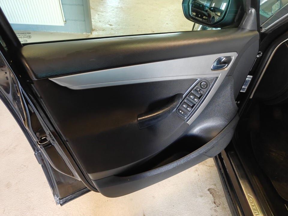 Citroën Grand C4 Picasso 1,8 16V Prestige 7prs 5d