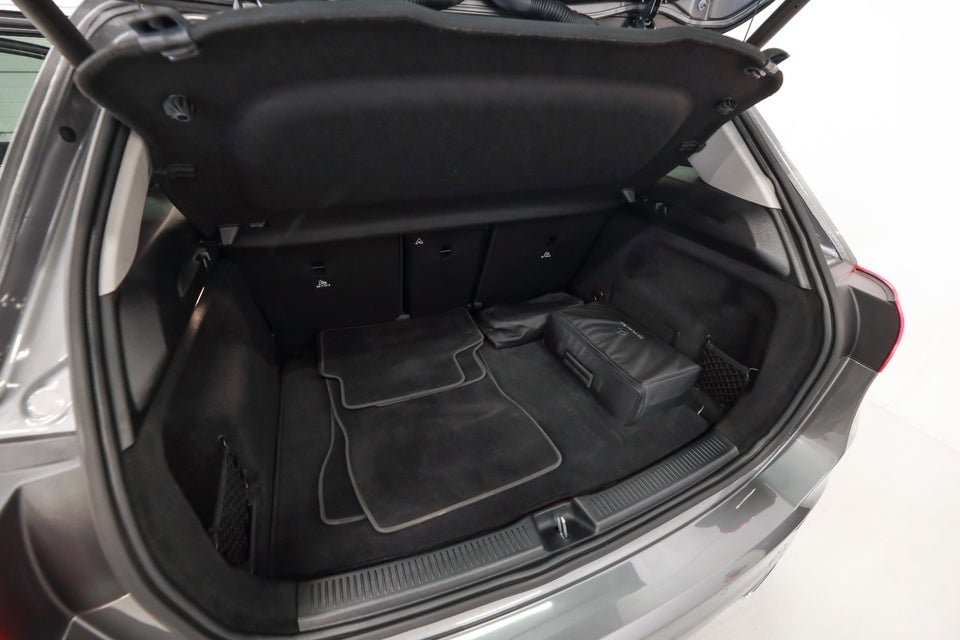 Mercedes B250 e 1,3 AMG Line aut. 5d