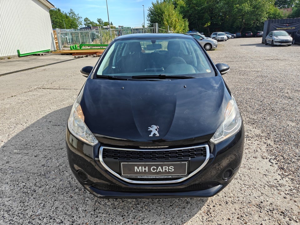 Peugeot 208 1,2 VTi Active 5d