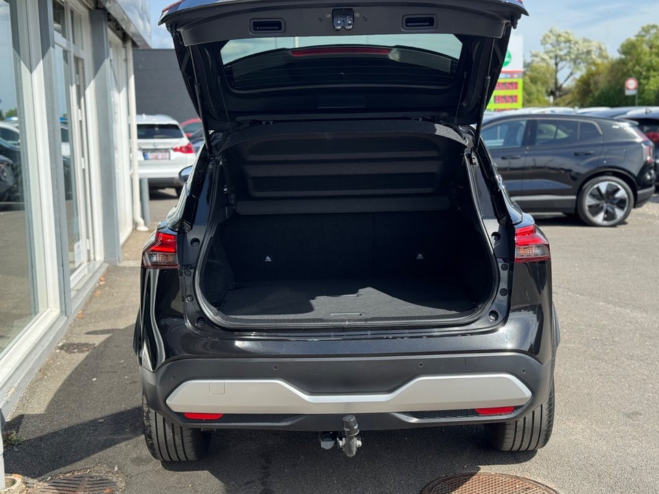 Nissan Qashqai 1,3 mHEV N-Connecta 5d