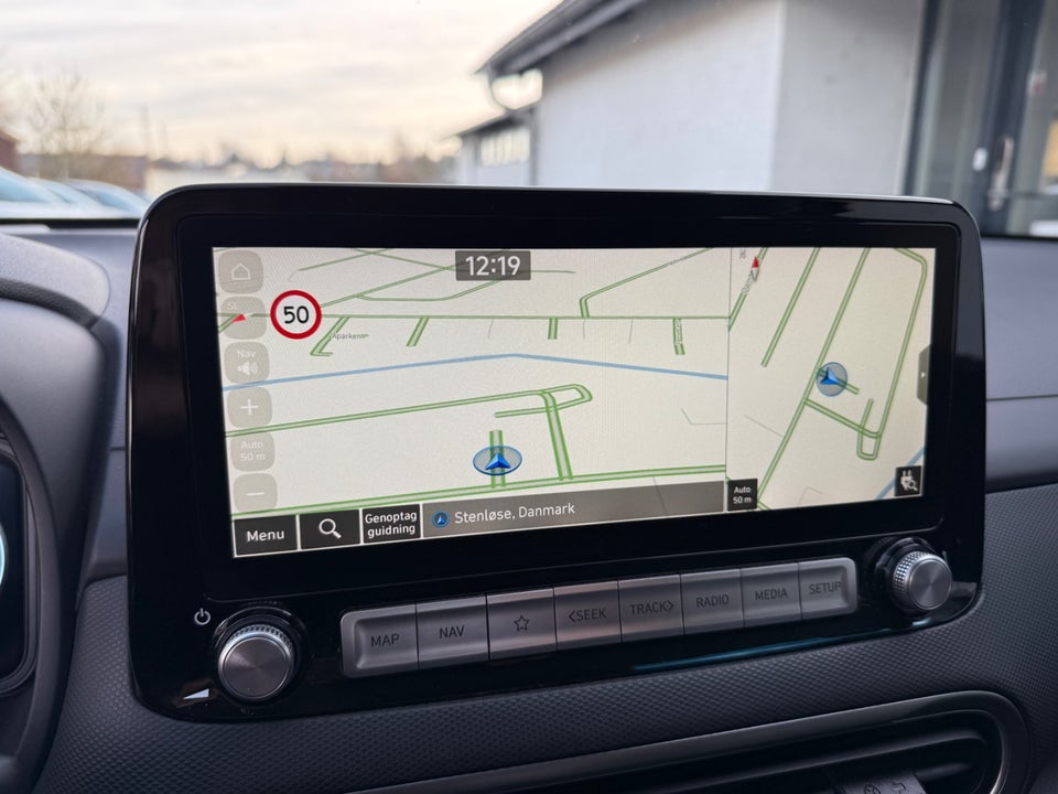 Hyundai Kona 64 EV Ultimate 5d