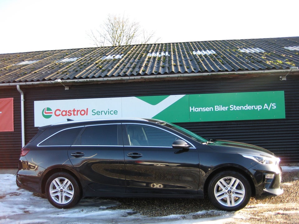 Kia Ceed 1,6 CRDi 136 Intro Edition SW 5d