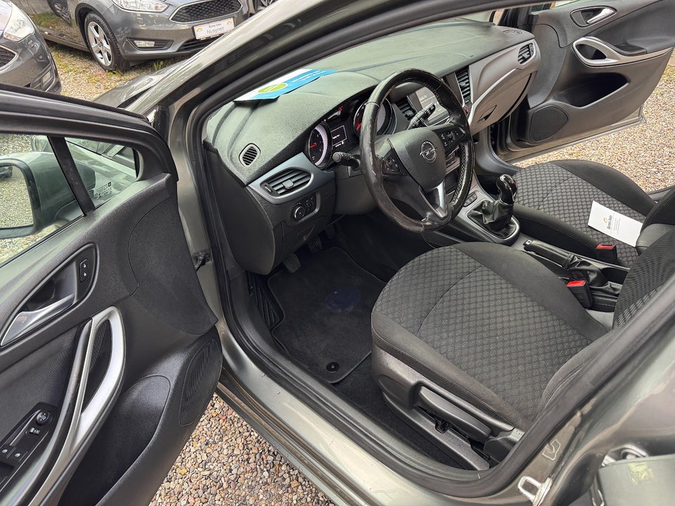 Opel Astra 1,0 T 105 Enjoy Sports Tourer 5d