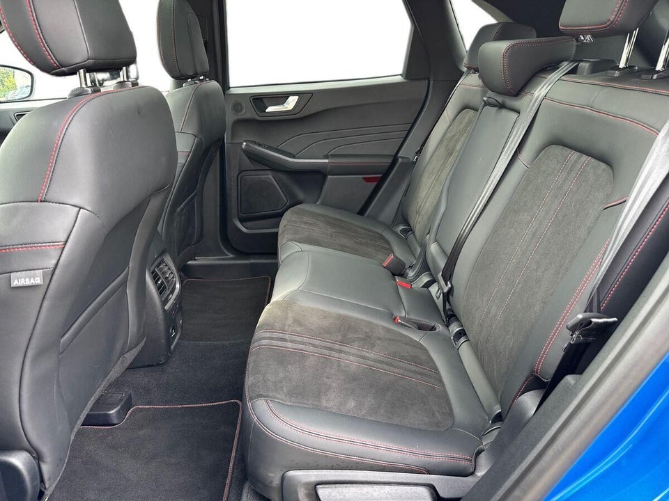 Ford Kuga 2,5 PHEV ST-Line X CVT 5d