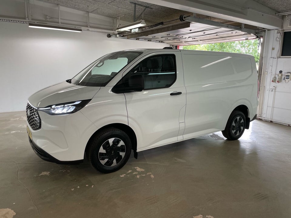 Ford E-Transit Custom 320 L1 64 Trend