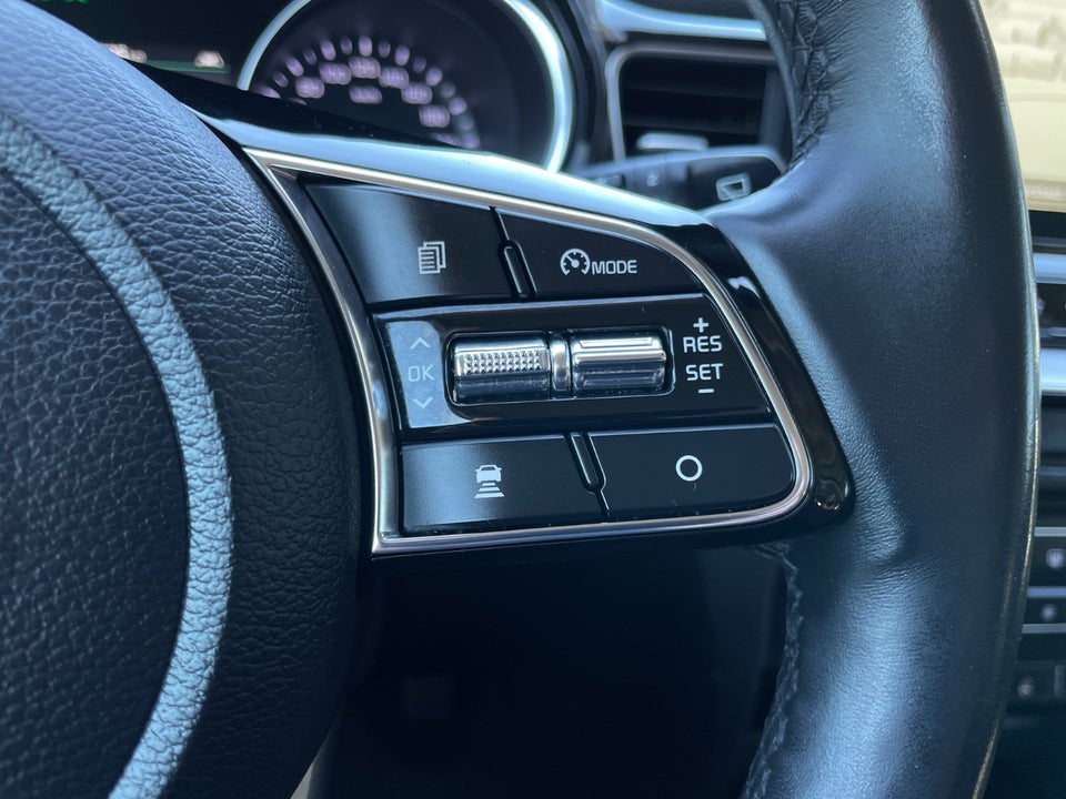 Kia Ceed 1,6 PHEV Upgrade SW DCT 5d