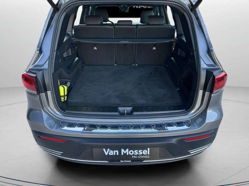 Mercedes EQB300 Progressive 4Matic 5d