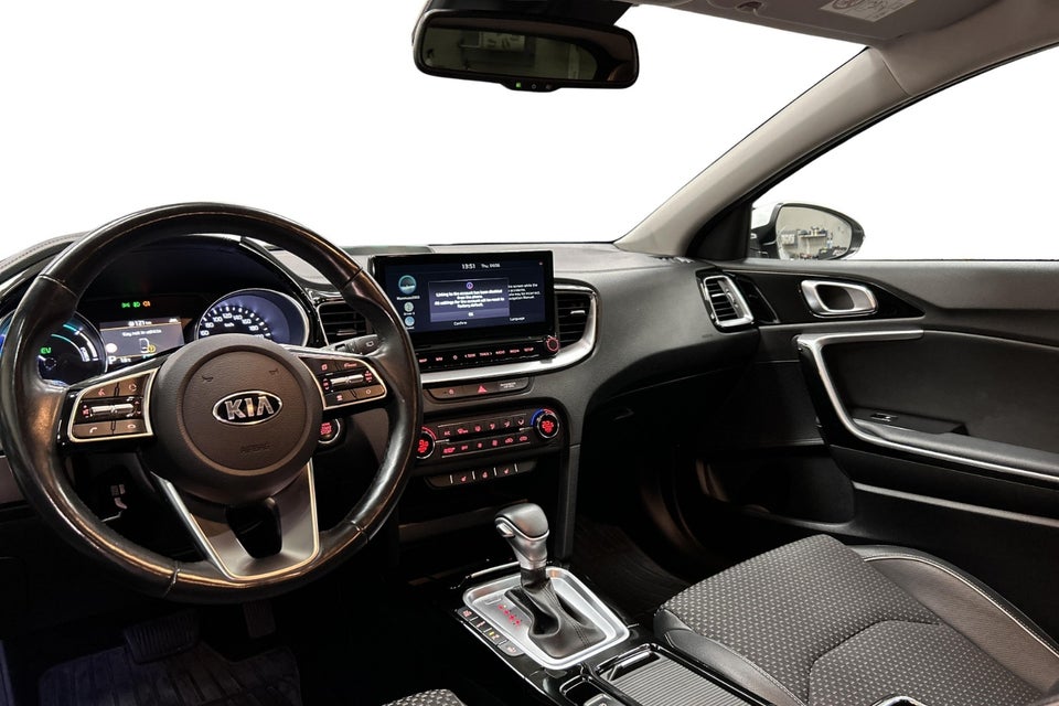 Kia XCeed 1,6 PHEV Upgrade Intro DCT 5d