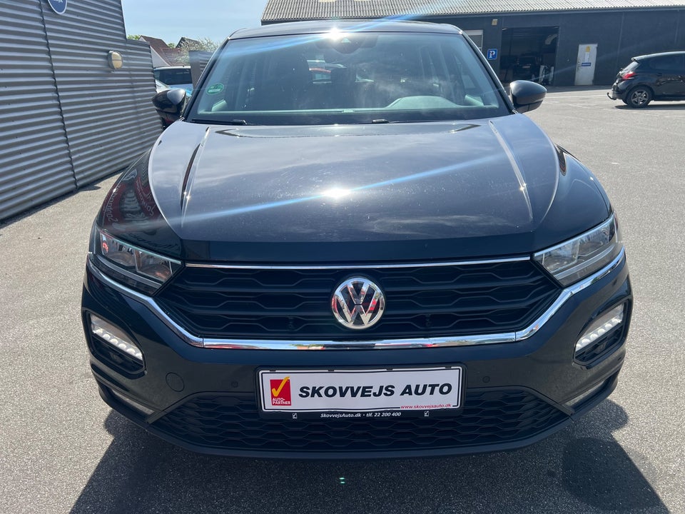 VW T-Roc 1,6 TDi 115 Style 5d