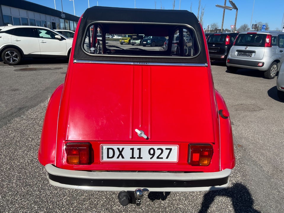 Citroën 2CV 0,6  4d