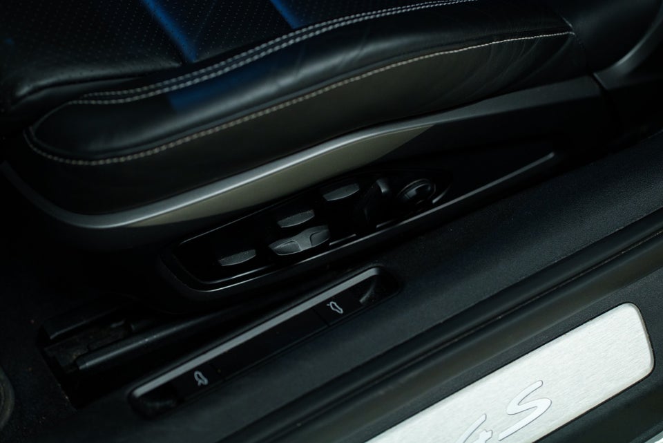 Porsche 911 Carrera 4S 3,0 Coupé PDK 2d