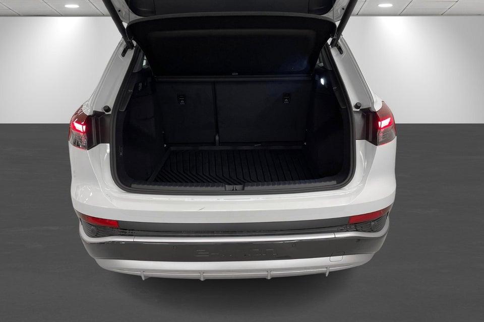 Audi Q4 e-tron 45 S-line 5d