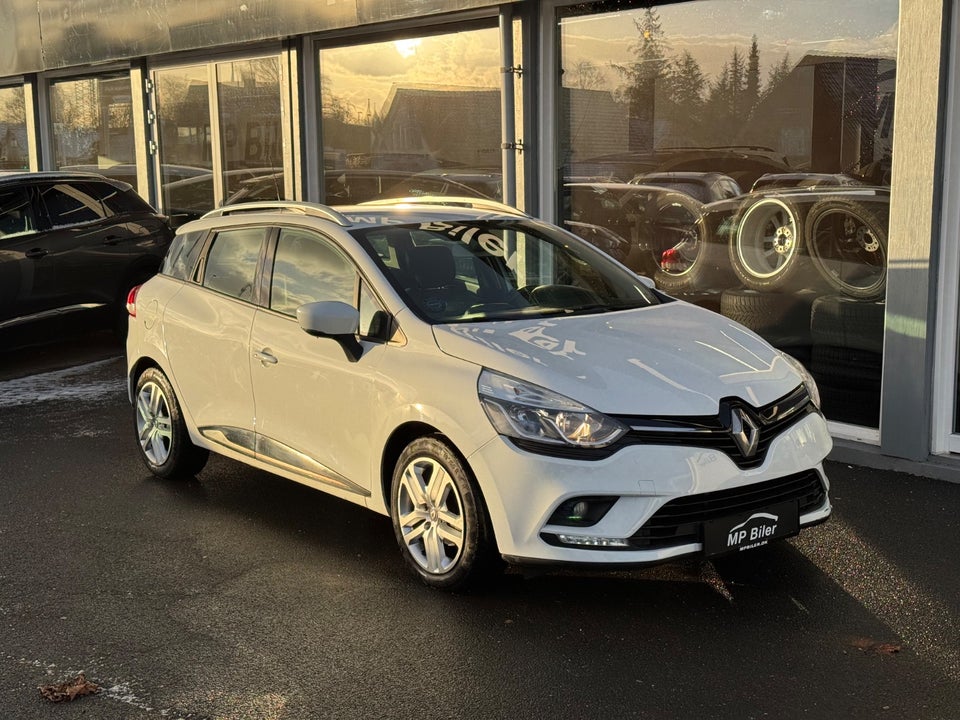 Renault Clio IV 1,5 dCi 90 Zen Sport Tourer 5d