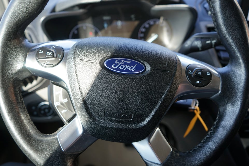 Ford Transit Connect 1,5 EcoBlue Trend aut. kort