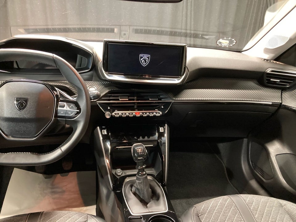 Peugeot 208 1,2 PureTech 100 Allure 5d