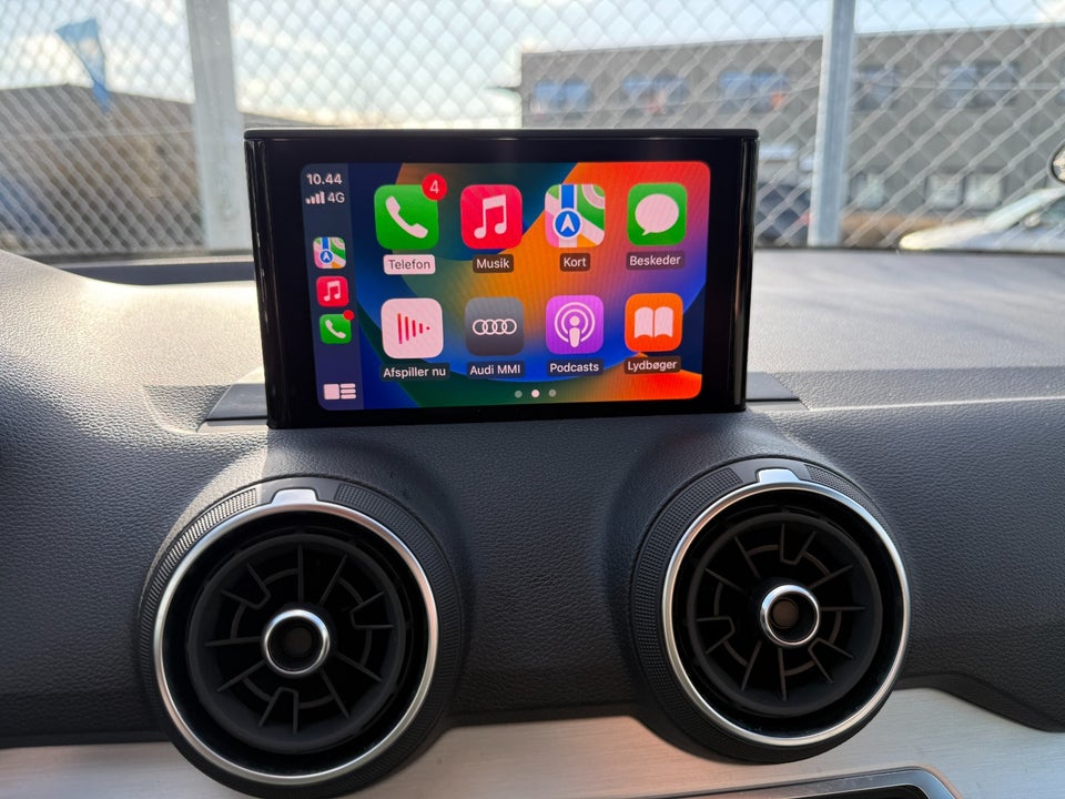 Audi Q2 35 TFSi Sport S-tr. 5d