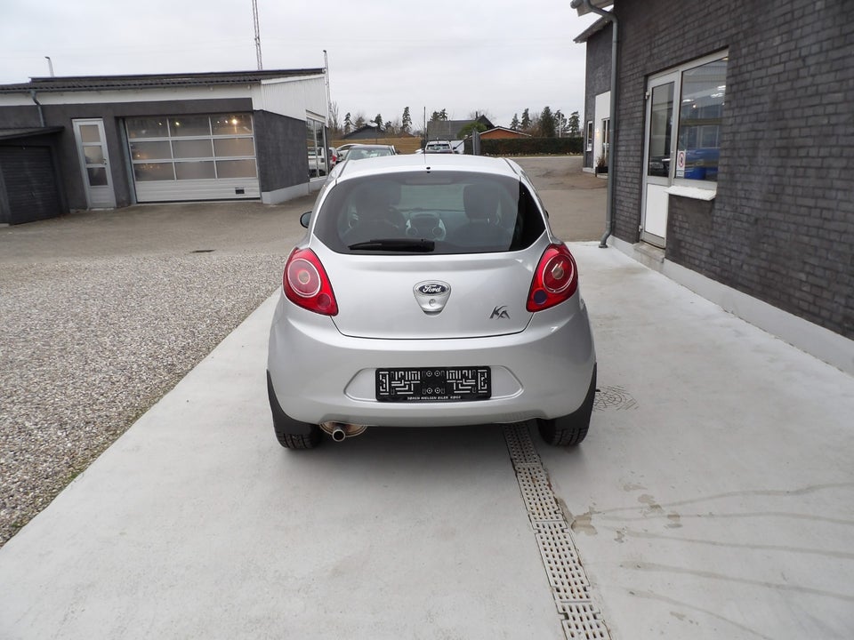 Ford Ka 1,2 Titanium 3d